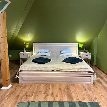 A1 Apartments With Free Parking Riga Extérieur photo