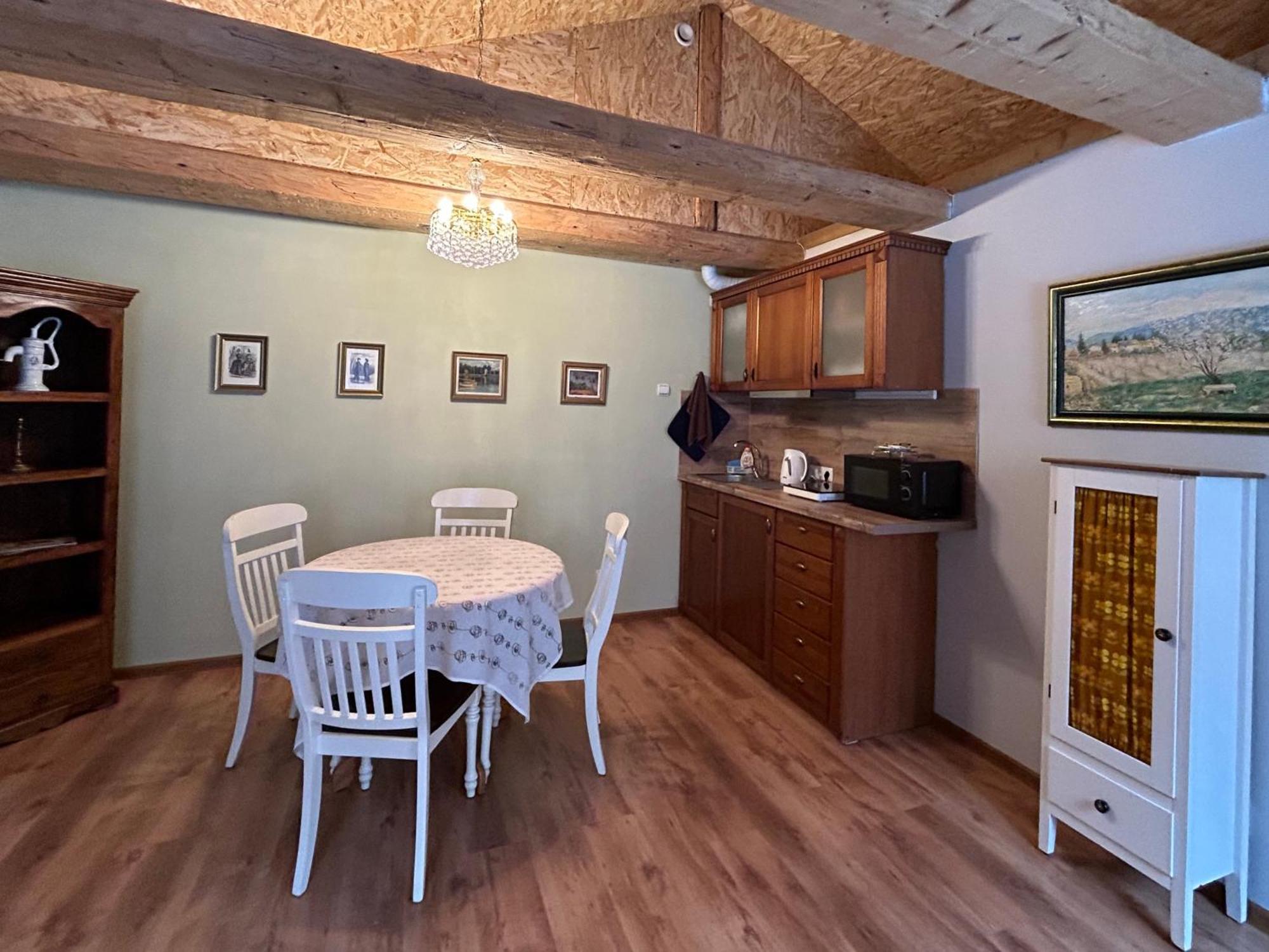 A1 Apartments With Free Parking Riga Extérieur photo